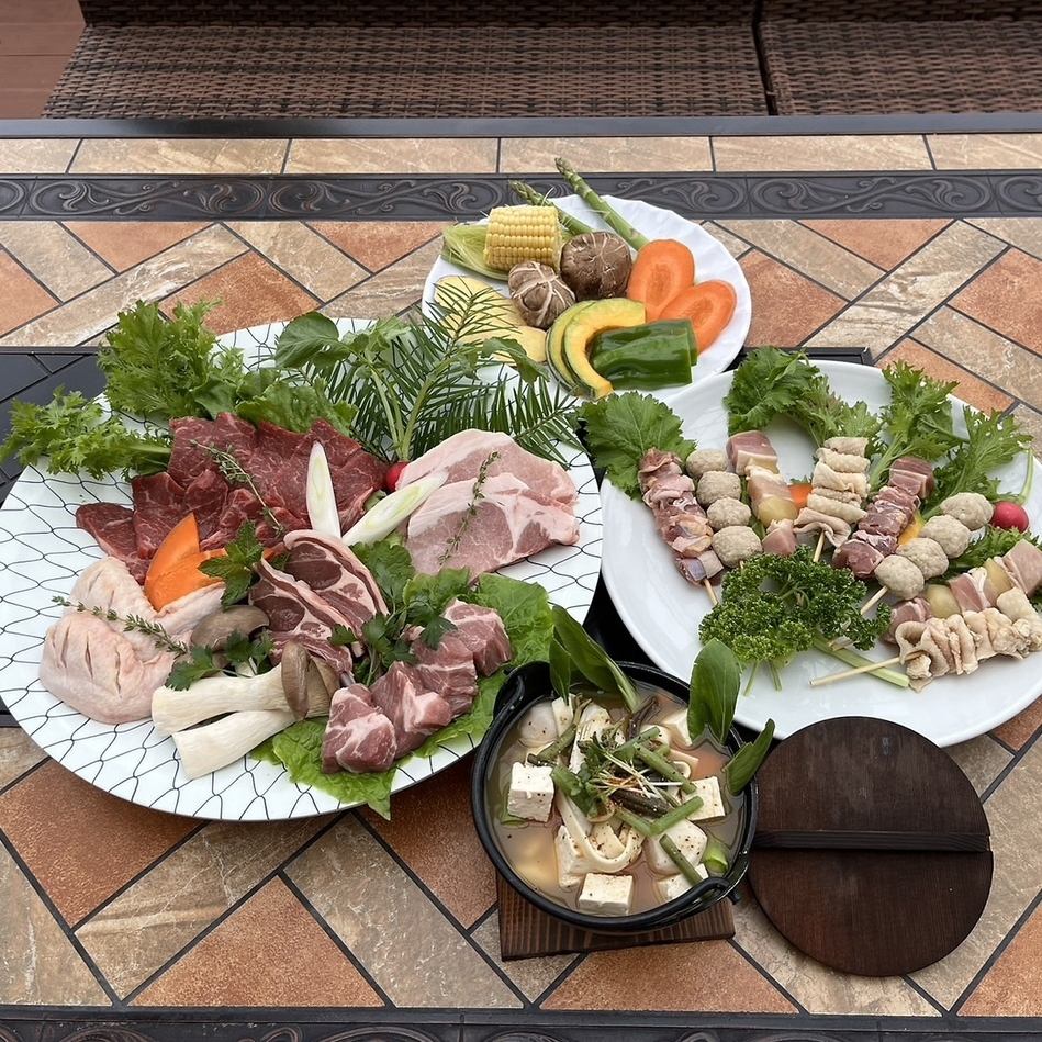 A5和牛・サクラポーク・地元の旬野菜が味わえる『和牛コース』♪