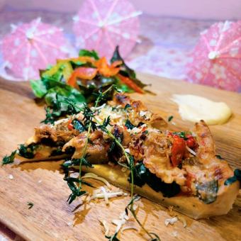 ホタルイカと菜の花のキッシュ