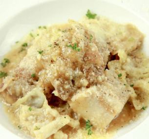 自製燉豬肉配精釀啤酒