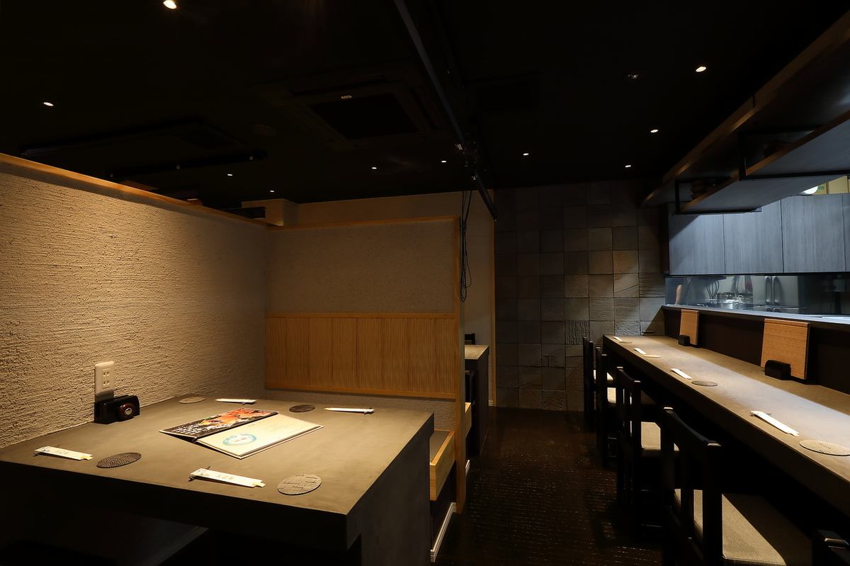 完全個室ご用意。デートや接待、会食などの用途に利用できます。