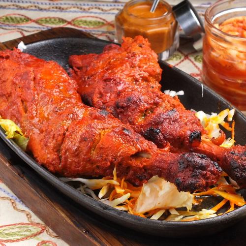 [Our specialty] Oven-baked tandoori chicken ☆