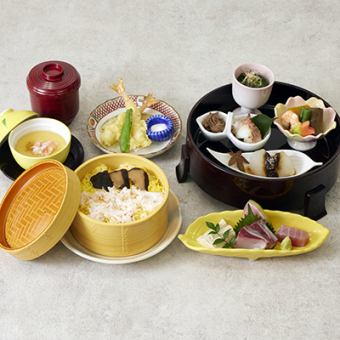 Special Yawaragi Bento 3,000 yen (tax and service charge included)