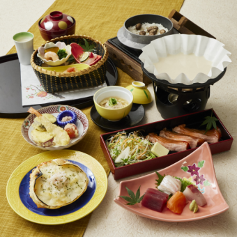 ★（9月1日起）【季節特製懷石料理】時令魚涮涮鍋小火鍋「Shion」5,500日圓（含稅及服務費）