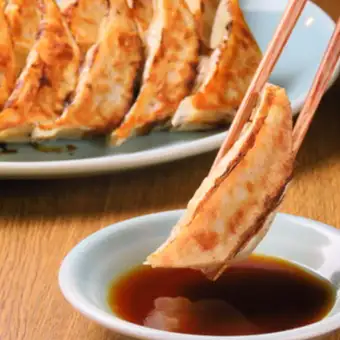 【11・12月忘年会】焼餃子・豚焼売・旬魚を堪能！全10品「宴」2H飲放付5000円