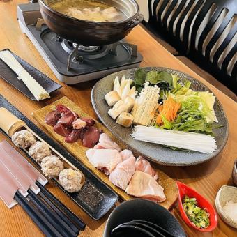 【宴会鍋コース+プレミアム飲み放題】お鍋にお刺身盛や旬のおすすめもついて6980円(税込)