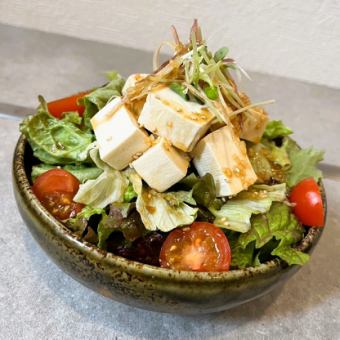 豆腐サラダ