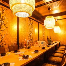 Private rooms with a calm atmosphere based on brown.Connect 2 rooms and use private rooms for 20 people OK! Please use it for banquets etc!