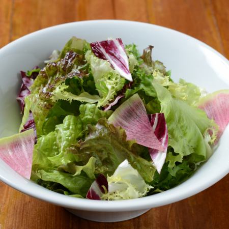 Aona Salad (S)