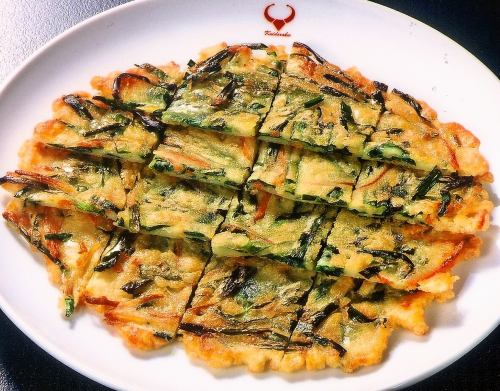 特製ニラチヂミ