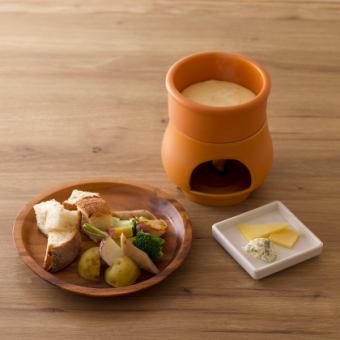 [King Fondue Course (Matsu)] Full course covered in cheese ≪7 dishes in total≫ 6,600 yen (tax included)