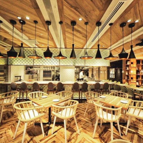 100種類のタパスを楽しむ♪ワインブッフェ＆単品飲み放題★