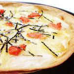 明太子と餅の和風ピザ