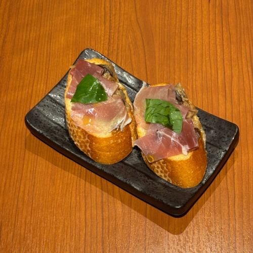 レーズンバターと生ハムのカナッペ
