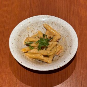 佐渡産いか塩辛の和風ペンネ