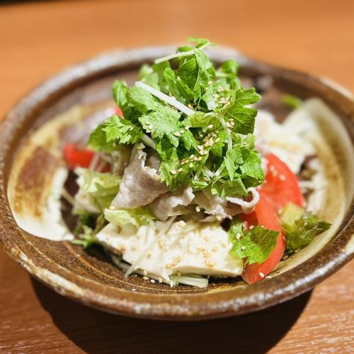 朝日豚とざる豆腐のしゃぶしゃぶサラダ