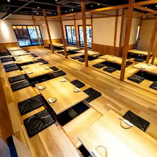 名古屋料理无限量畅吃畅饮，仅需3900日元（含税）~ 也可承办10至90人的团体宴会！