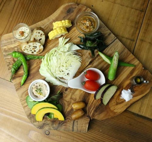 【オススメ】厳選旬野菜盛り合わせ