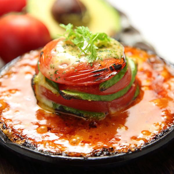 [Popular menu] Tomato and avocado mille-feuille gratin