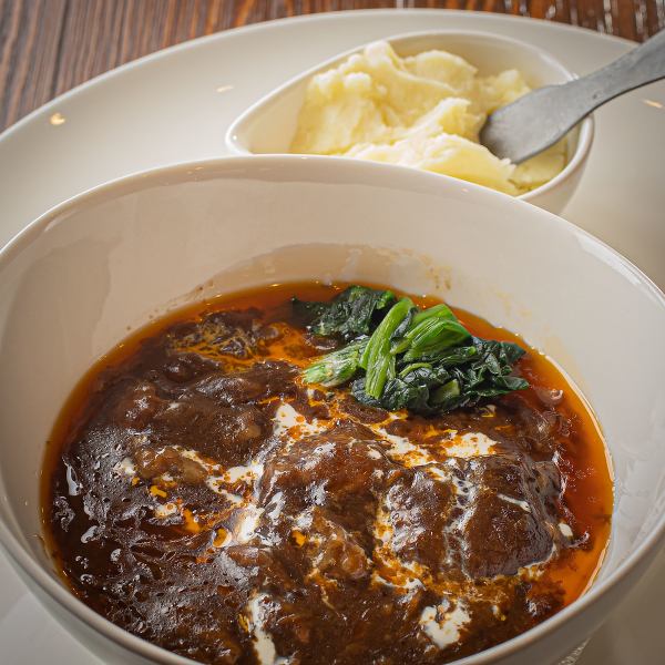 [Authentic Bistro with Red Wine] Beef Stew