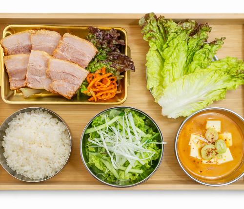 炙りポッサム定食