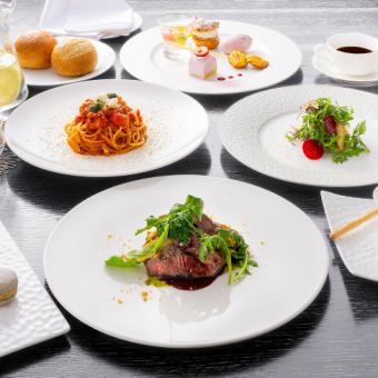 [ランチ]《季節のコース》ポタージュ・3品から1品選べるメイン・デザート等全6品2500円(税込)