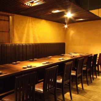 如果您不是榻榻米房间的餐桌爱好者，那么您可以拥有一个这样的座位★神田/小酒馆/中式/自助餐/独立房间/宴会
