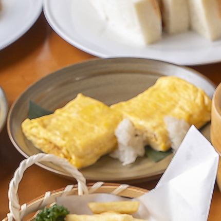 【溢れ出る出汁が絶品】黄金だしを使った出汁巻き玉子490円(税込)