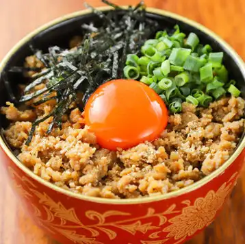 鶏そぼろ丼