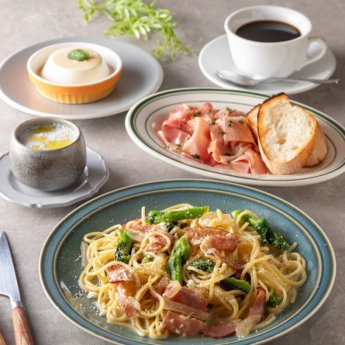 ドリンク付■【シーズナルランチプラン】全5品 ■2420円（税込）