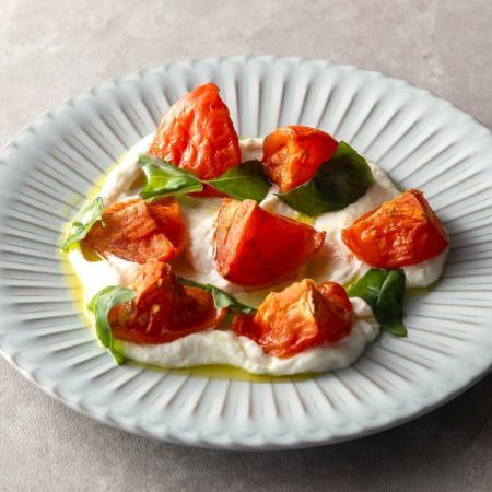 セミドライトマトとカッテージチーズのカプレーゼ
