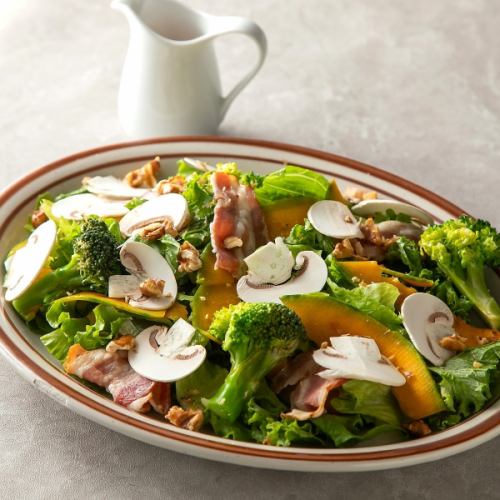 ロバーチェサラダ