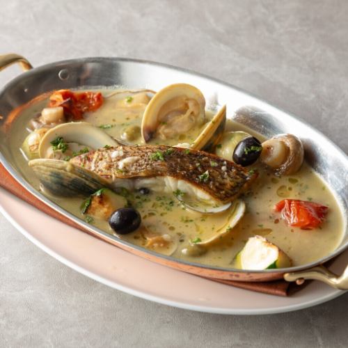 真鯛のアクアパッツァ　２人前