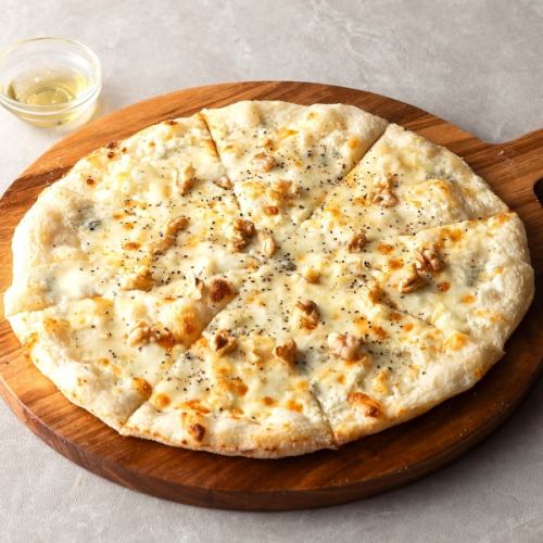 ハチミツが合うクワトロ・フォルマッジ