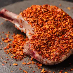 Lamb chops grilled with red onion spices