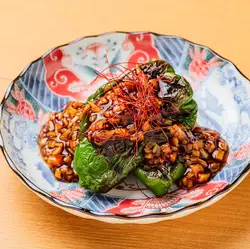 Whole roasted bell peppers, just like stir-fried beef with green peppers