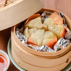 Steamed Hokkaido onions