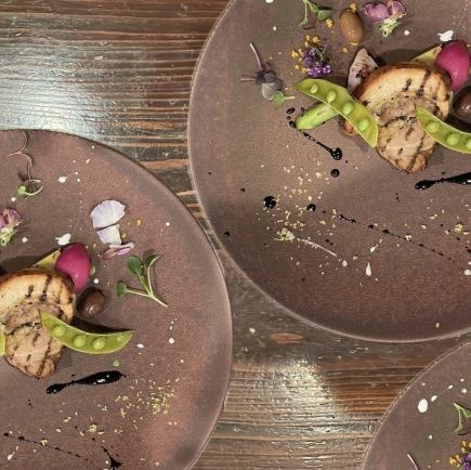 主厨精选午餐套餐！（含甜点）仅需3700日元（含税）即可享用餐厅美味午餐。