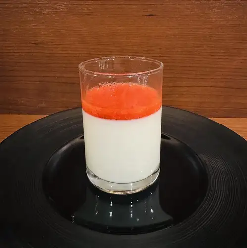 Hiiragi's Special Strawberry Milk Pudding