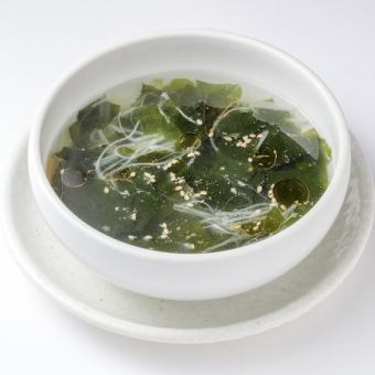 Wakame soup