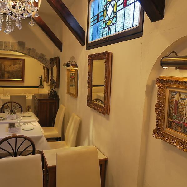 How about Italian food and wine for a year-end party or New Year's party with just your family or a small group?Recommended for restaurant weddings and after-parties.Please use it for your welcome and farewell party.*Can accommodate up to 23 people in the hall and 31 people including private rooms.