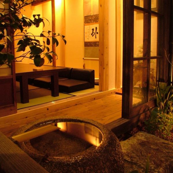 【全室個室】京都の町屋をイメージした店内。完全個室で宴会・女子会にどうぞ