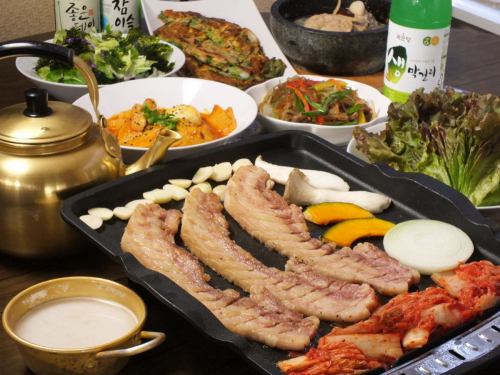 Authentic Korean cuisine at Shimomichi Shibamata ♪
