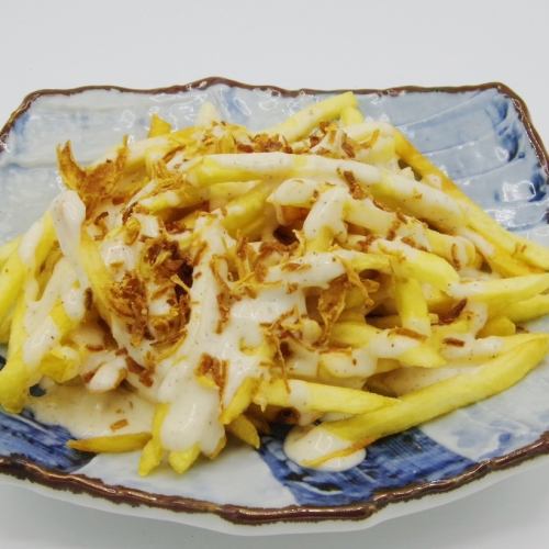 【サワークリームポテトフライ】おつまみは429円(税込)～。