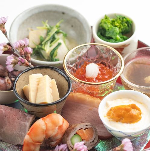 小鉢盛り合わせ ～やまかわの贈り物～