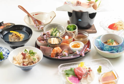 雅【みやび】前菜・造り・焼き物・煮物・吸い物など全7品5800円(税込)