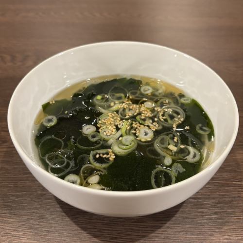 わかめスープ