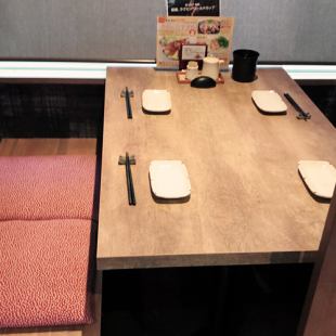 【テーブル席】2～4名様の半個室です♪