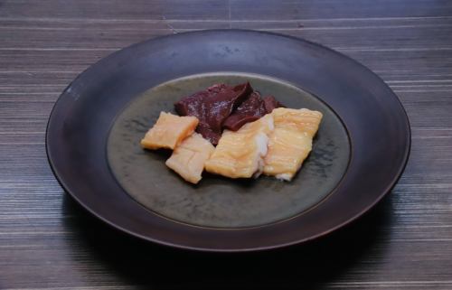 ホルモン三種盛り合わせ