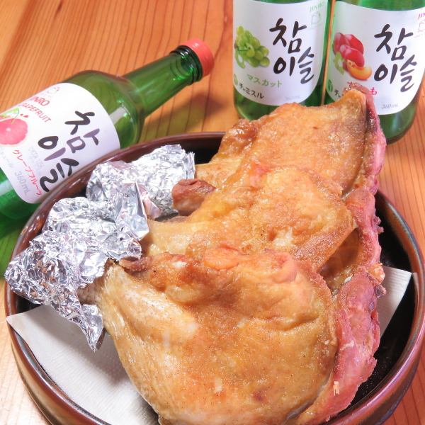 骨付鳥の素揚げ（1本）600円(税込)