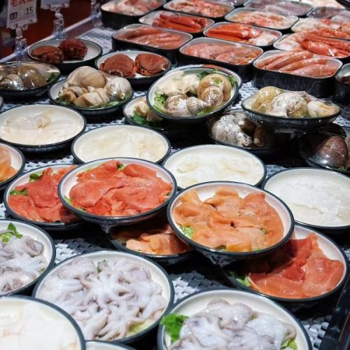 新鮮な海の幸を豊富に取り揃え。